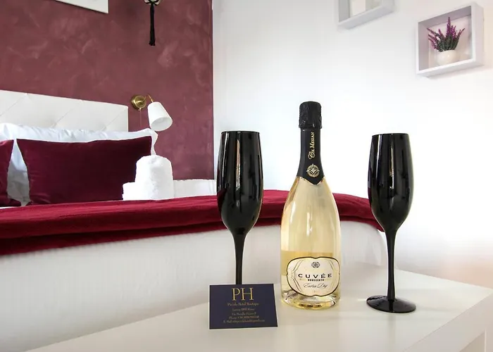 ベッド・アンド・ブレックファスト Piccolo Boutique 4*